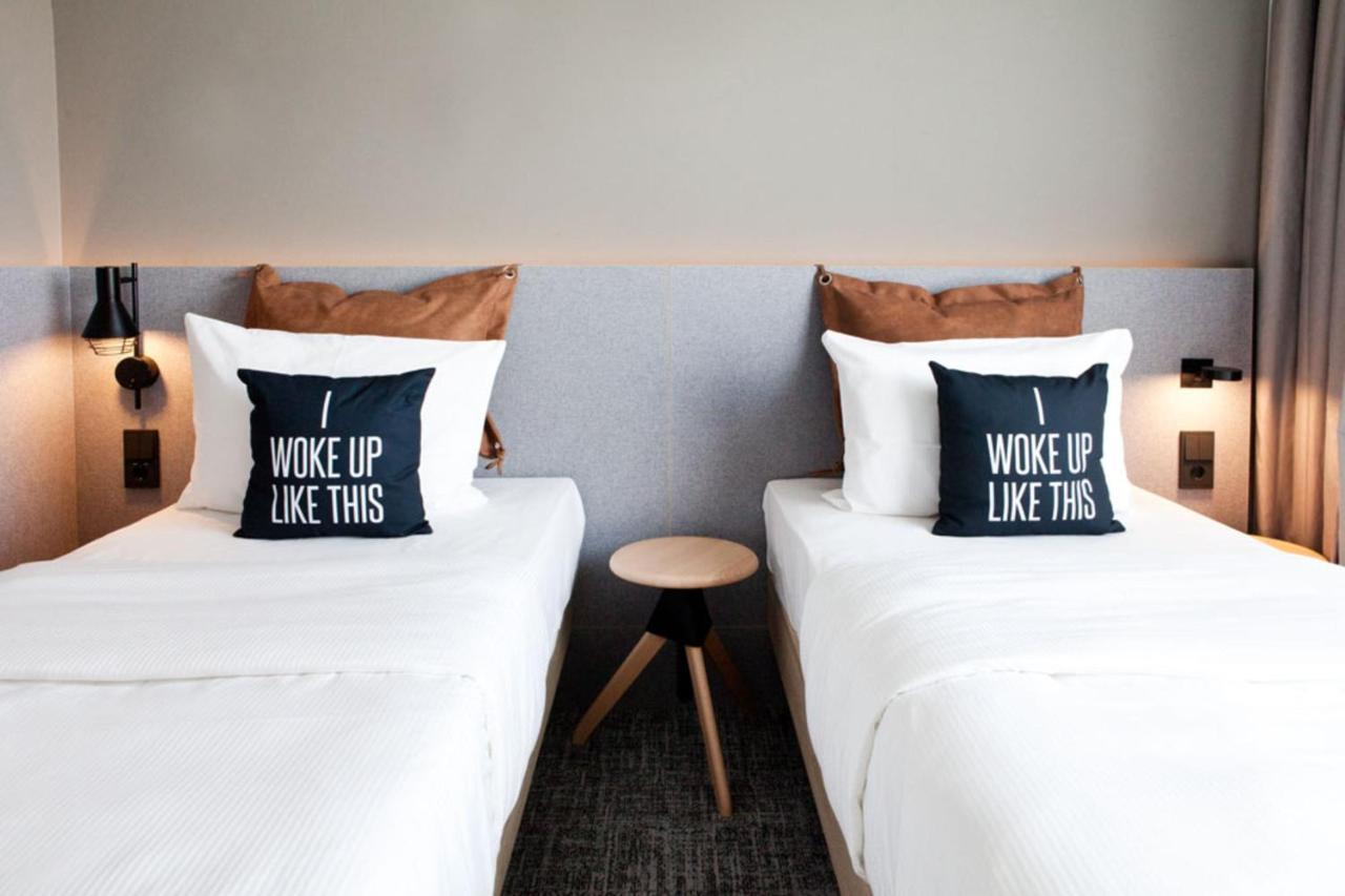 Moxy Rust Hotel ภายนอก รูปภาพ