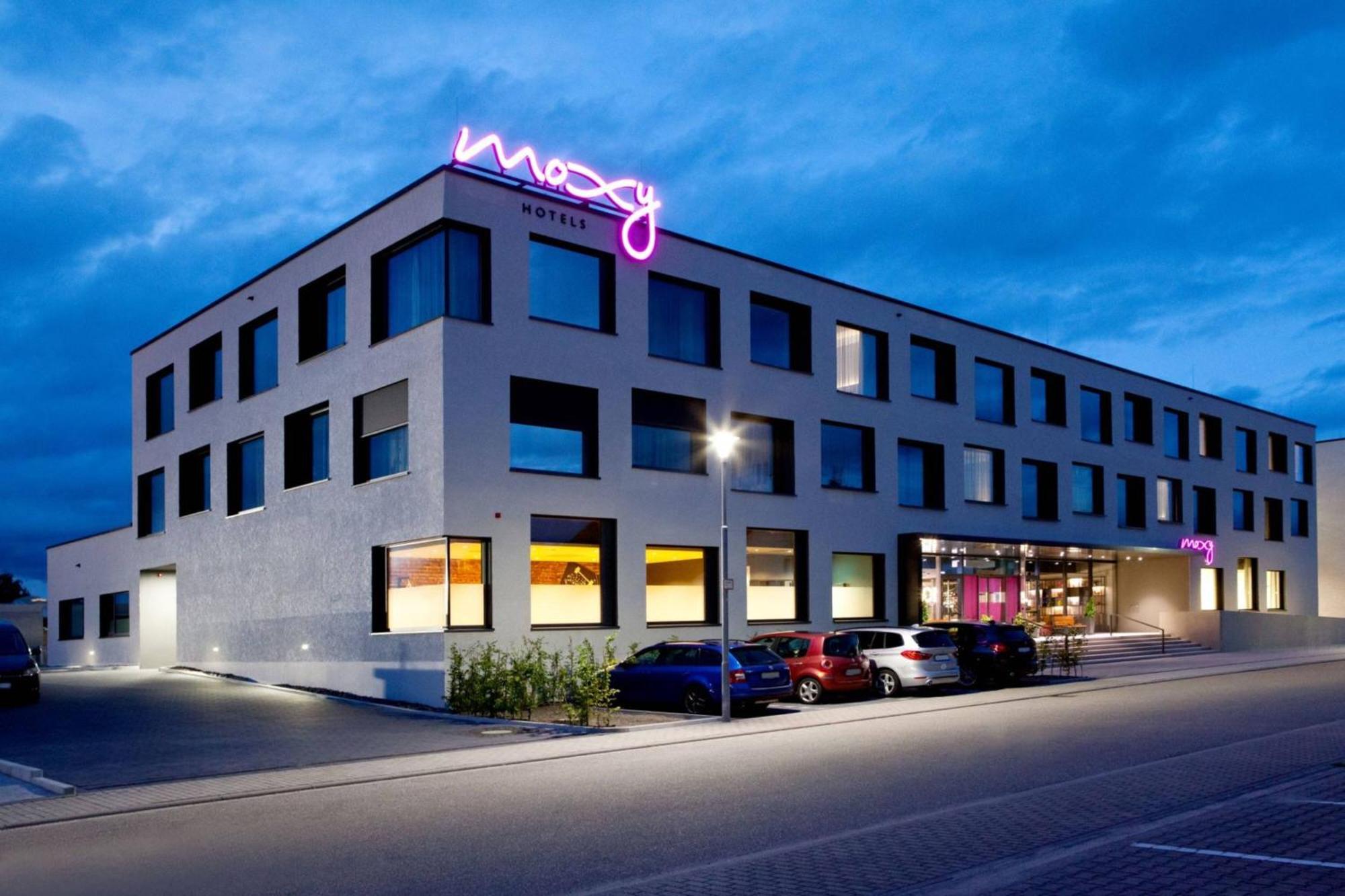 Moxy Rust Hotel ภายนอก รูปภาพ